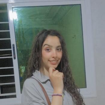 جليسة أطفال في فاس: Rita