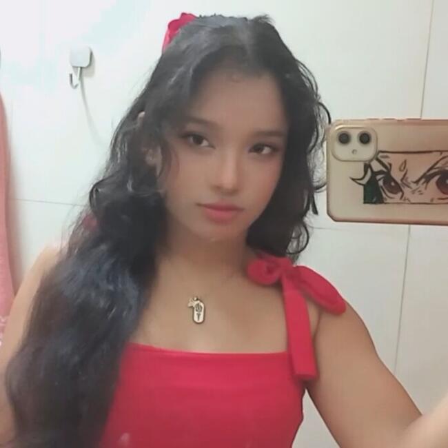 Babá em São Pedro da Aldeia: Larissa