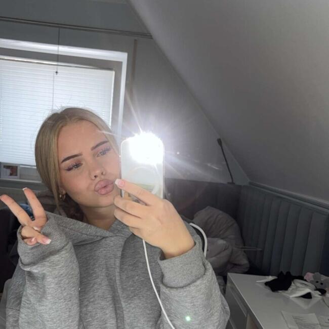 Babysitter in Bremen: Emily