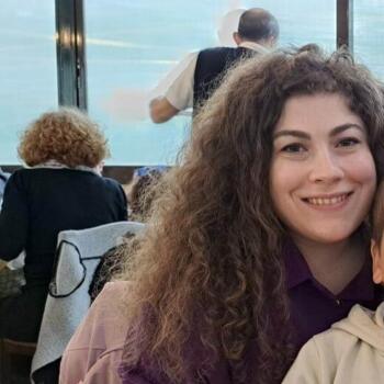 Babysitting job in Acharnes: babysitting job Niki