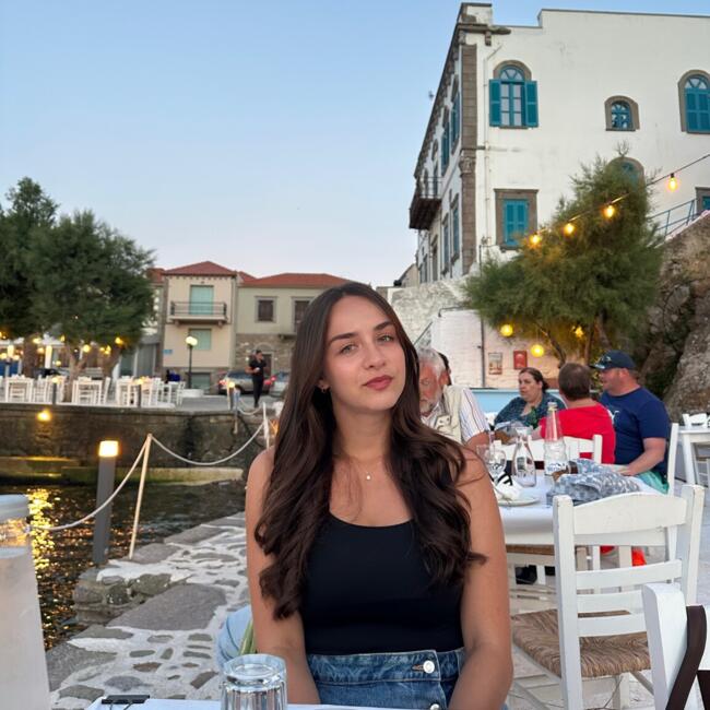 Babysitter in Alexandroupoli: ΦΩΤΕΙΝΗ