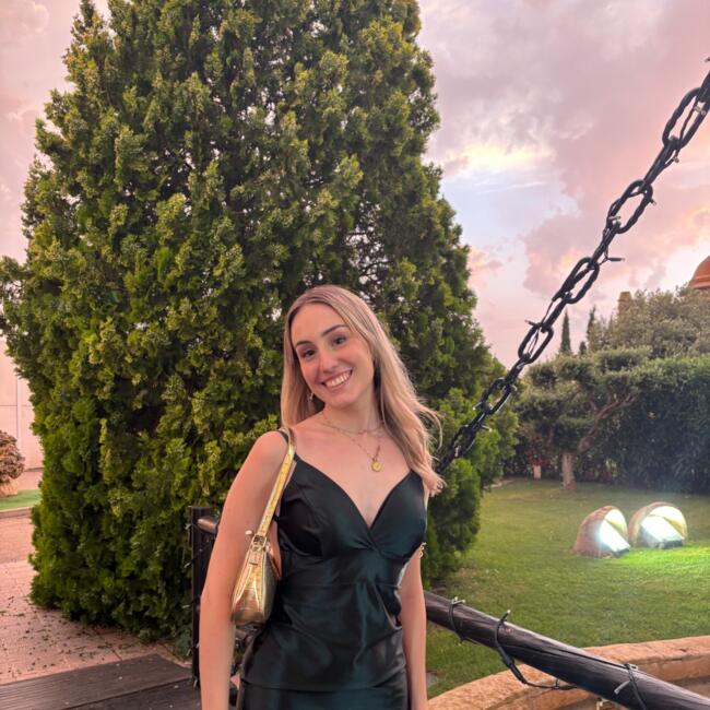 Canguro en Zaragoza: Paula