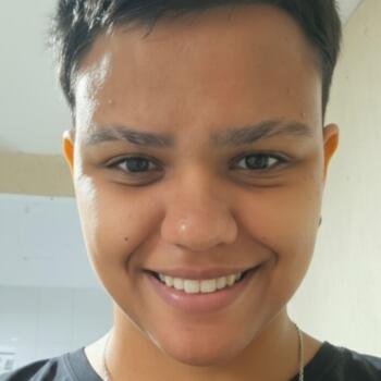 Babysitter in Belo Horizonte: Mariana