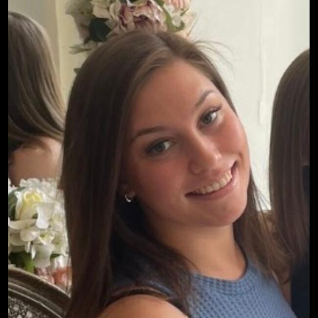 Babysitter in Bedford: Megan