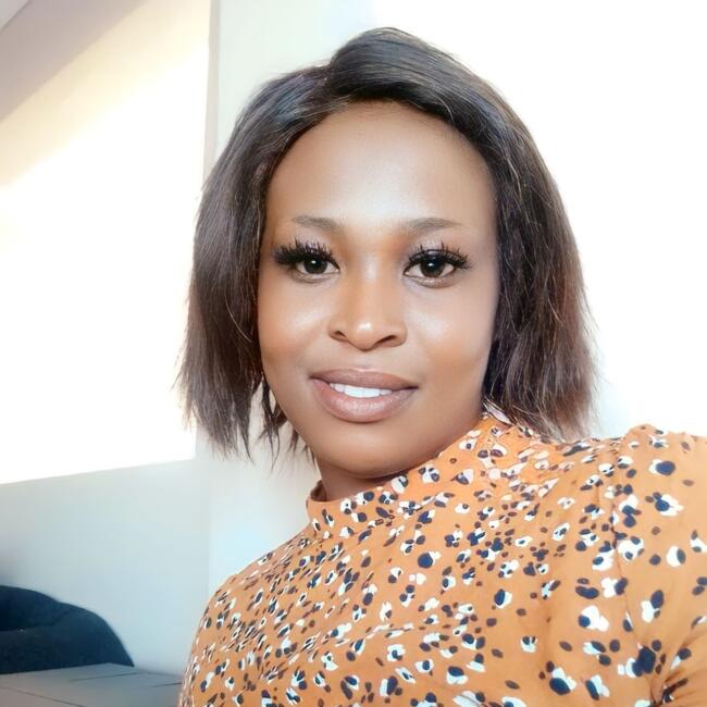 Babysitter in Benoni: Zandile