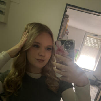 Babysitter Florange: Lya