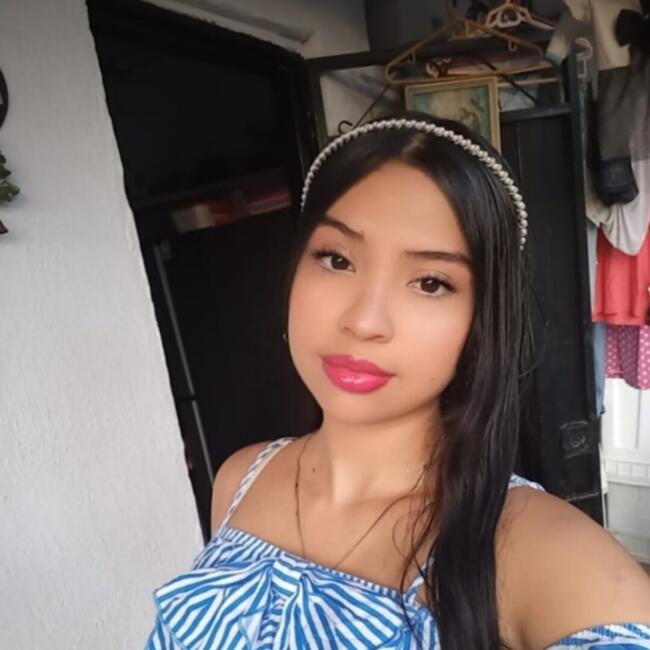 Babysitter in Floridablanca: Julieth