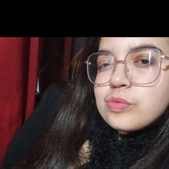 Babysitter in Brasília: Tatiely