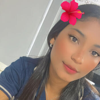 Babysitting job in Soledad: babysitting job Sindy