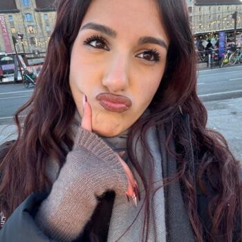 Babysitter Roma: Nella