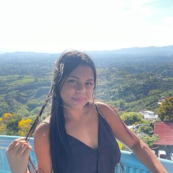 Niñera en Pereira: Sofia