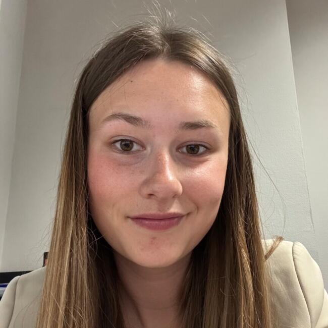 Babysitter in Ath: Margaux