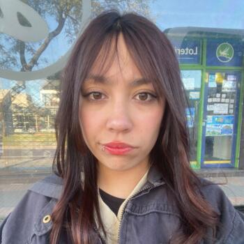 Babysitter in Quilmes: Cheryl