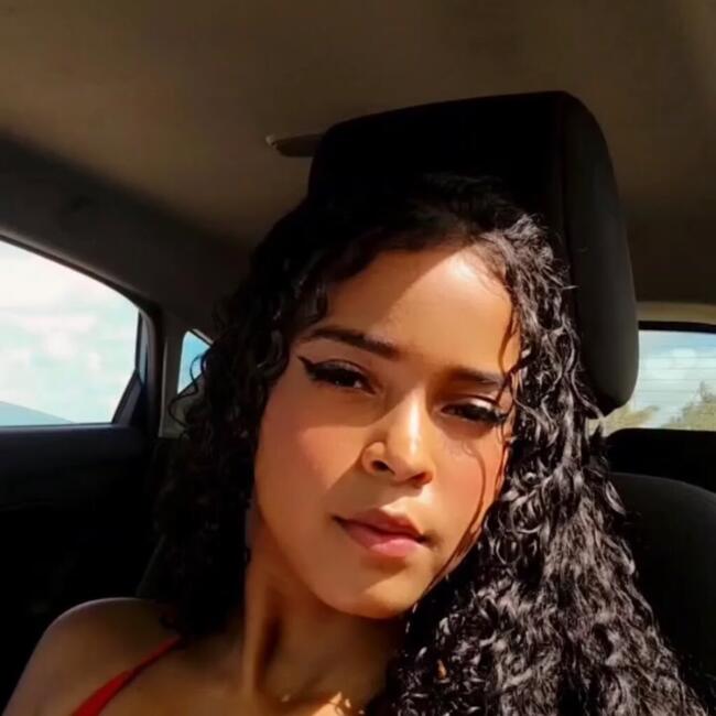 Babysitter in João Pessoa: Maria