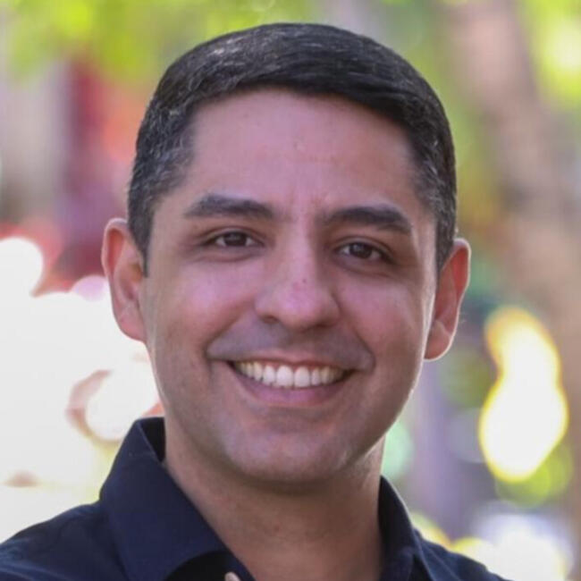 Emprego de babá em Rio de Janeiro: Allan