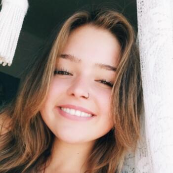 Babysitter Portimão: Mariya