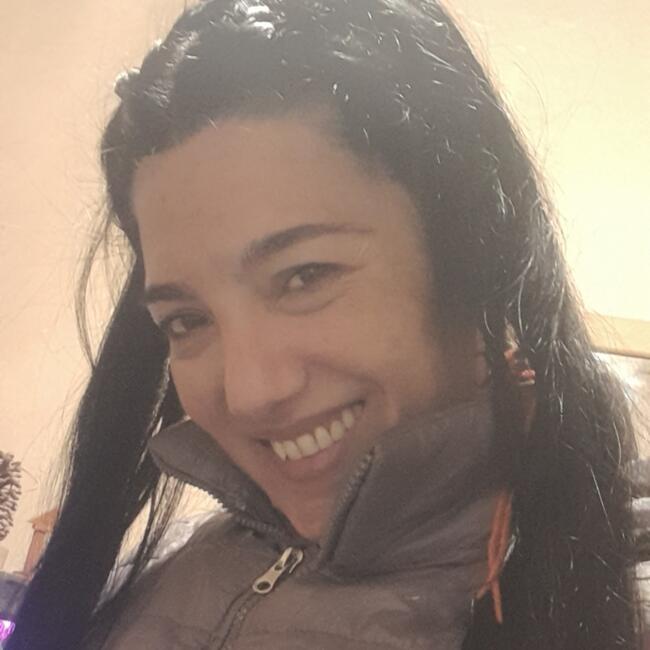 Niñera en Funes: Carolina