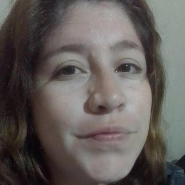 Babysitter in Villa General San Martín: Brenda