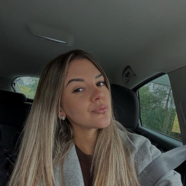 Nanny in Belgrade: Ana