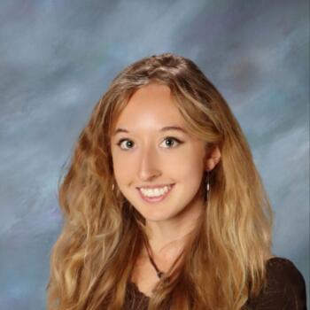 Babysitter in Kelowna: Lucy