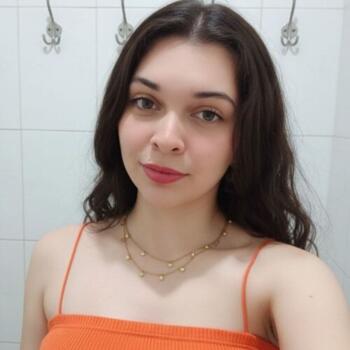 Babysitter Curitiba: Yasmim