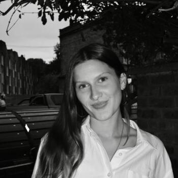 Babysitter in London: Cecily