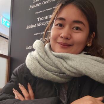 Babysitter Paris: Kelly