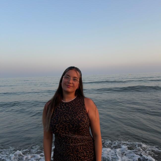 Babysitter in Unna: Tina