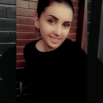 Babysitter a Aprilia: Raluca