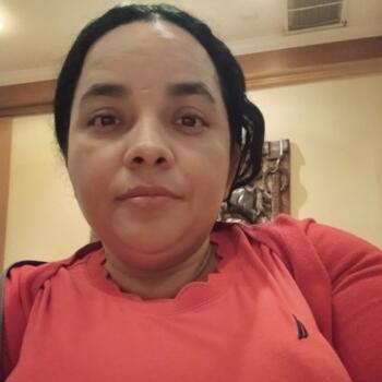 Babysitter in Los Angeles: Claudia