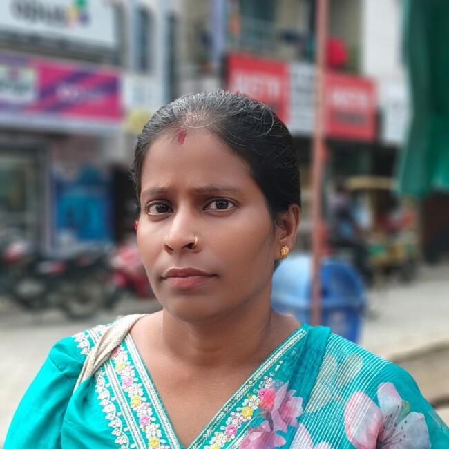Babysitting job in Hābra: Aparna