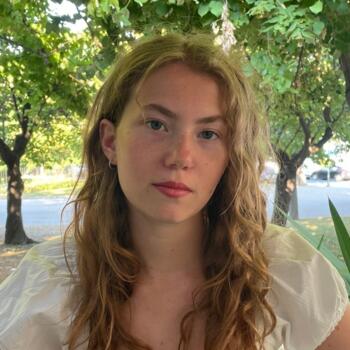 Babysitter in Prague: Linnet