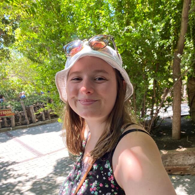 Babysitter in Heist-op-den-Berg: Femke