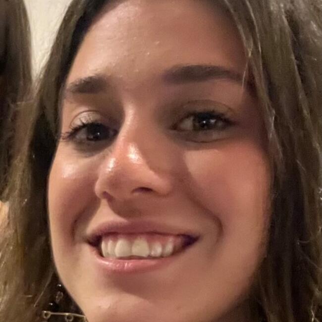 Canguro en Alcobendas: Jimena