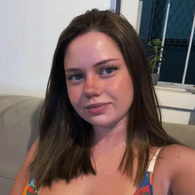 Babá em Porto Alegre: Julia