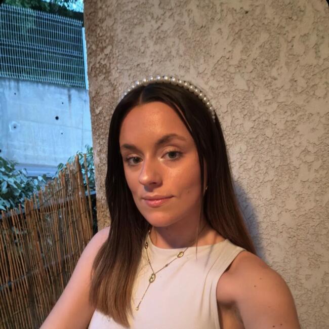Babysitter in Perpignan: Calista