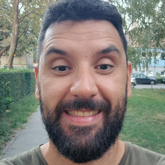 Babysitting job in Zagreb: Vedran