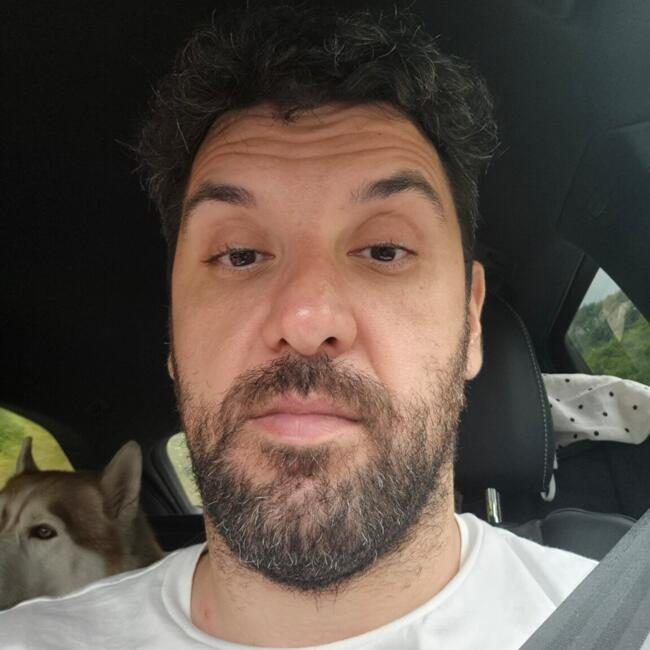 Babysitting job in Zagreb: Vedran
