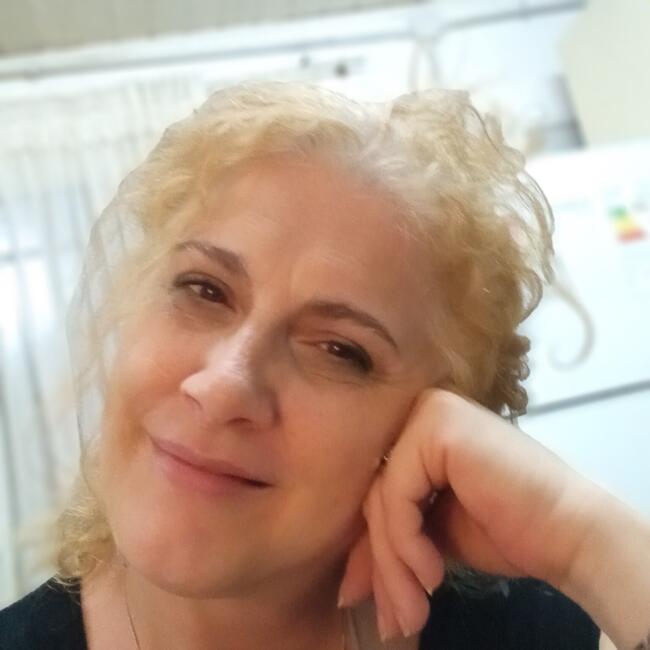 Babysitter in Rosario: Elisa