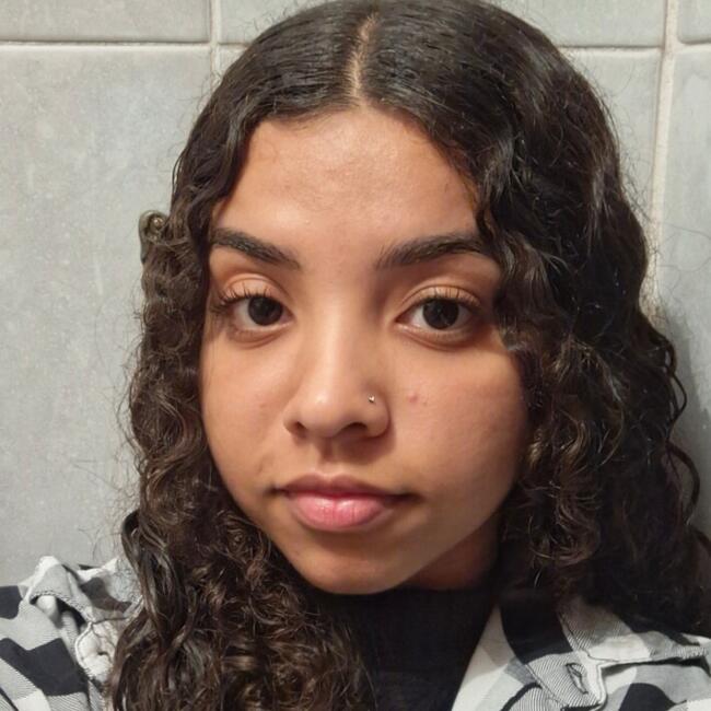 Babysitter in São José dos Campos: Kauane