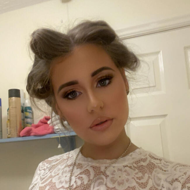 Babysitter in Kidderminster: Summer