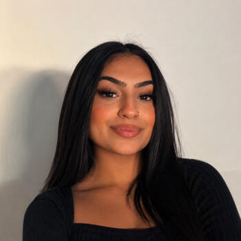 Babysitter Staten Island: Fatima