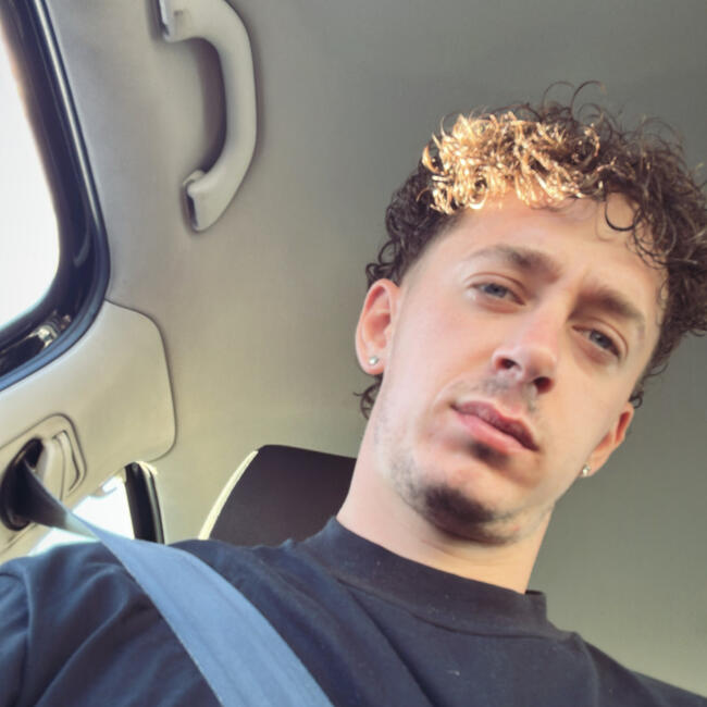 Babysitter a Pasian di Prato: Loris