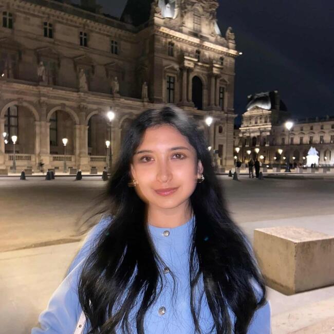 Babysitter in Munich: Angélica