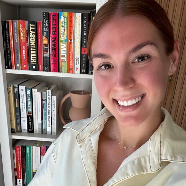 Babysitter in Canberra: Alissa