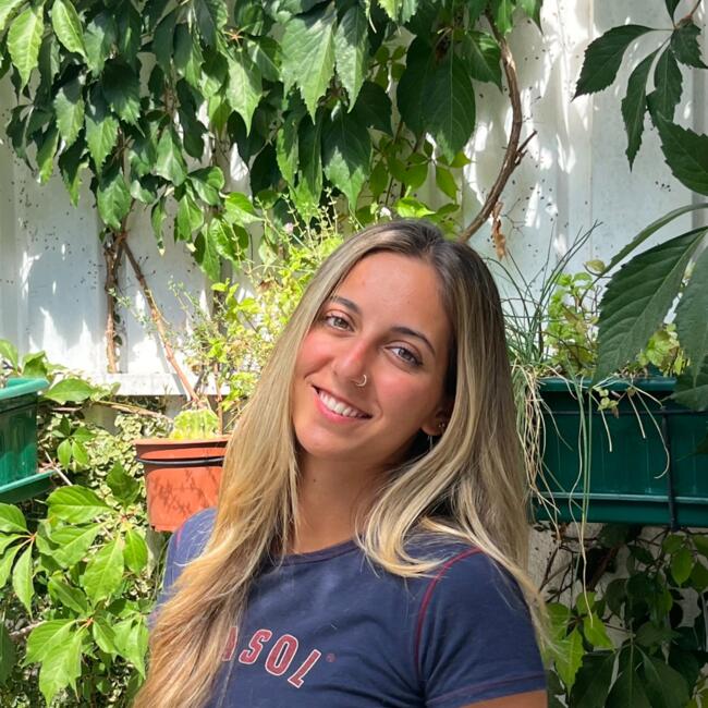 Baby-sitter à Juan-les-Pins: Marina 