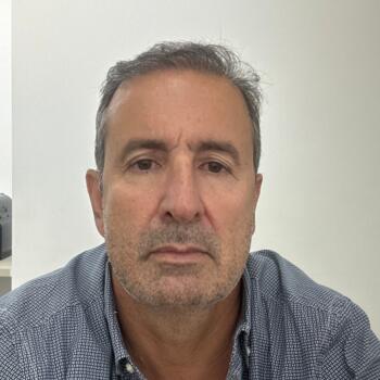 Babysitting job in Salvador: babysitting job Leonardo