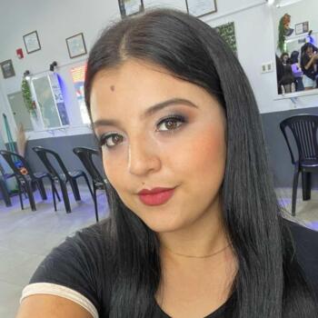 Babysitter in Capiatá: Milagros