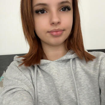 Baby-sitter Hinx: Helena