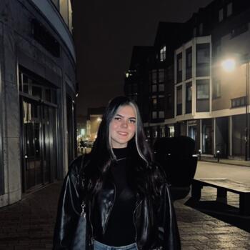 Babysitter in Kempen: Laura-Jane